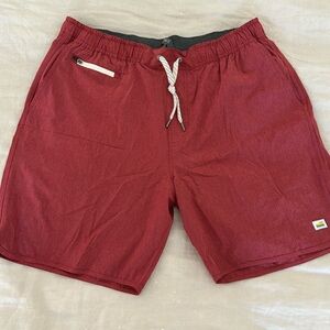Vuori men’s shorts size XL
